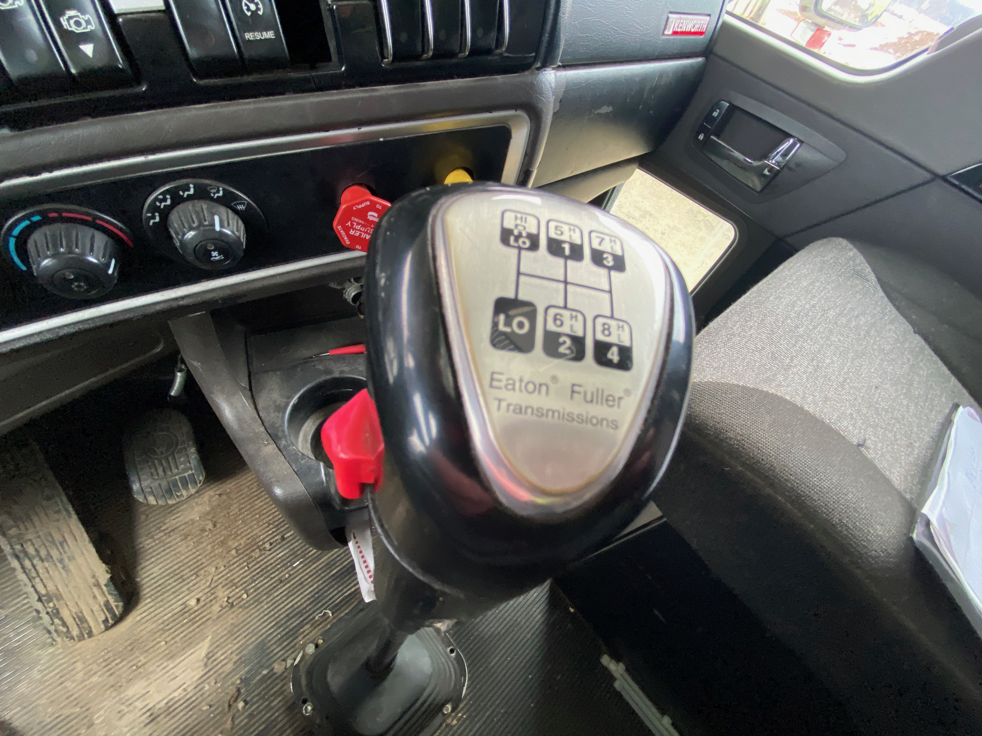 2009 KENWORTH T660 - Image 17